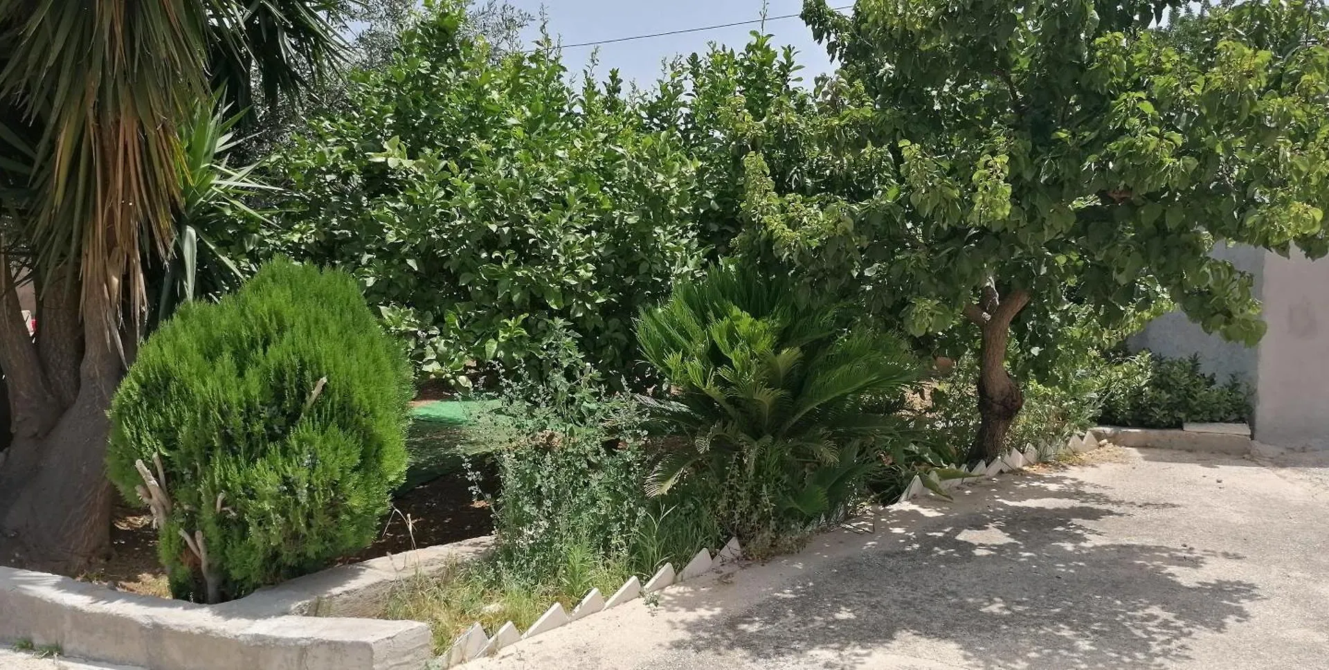 Maranzano Vacanze Casa Con Giardino 库斯托纳奇